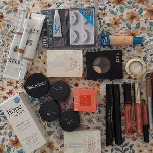 High end makeup/face care bundle.